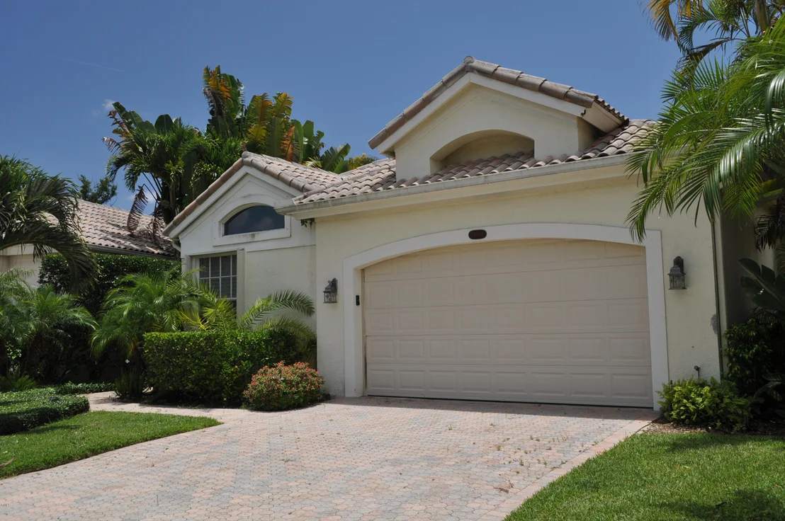 Photo of 12480 Mallet Circle