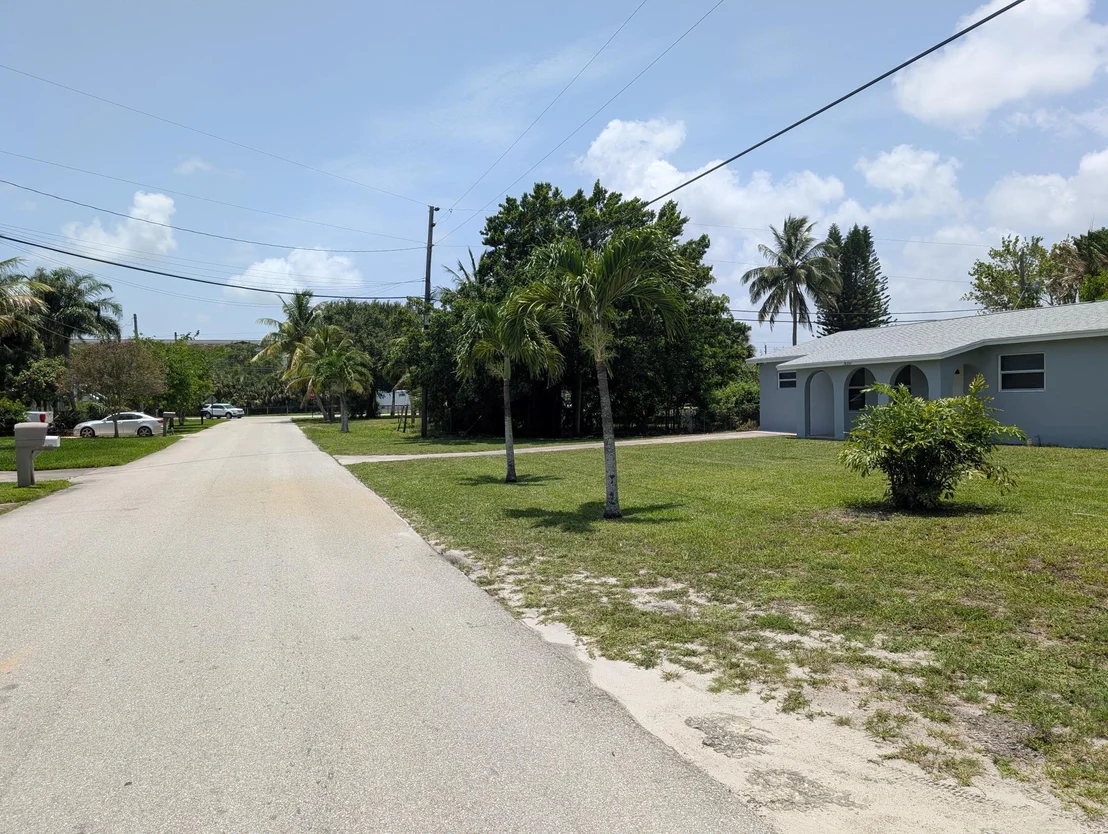 Photo of 3082 Hibiscus Circle