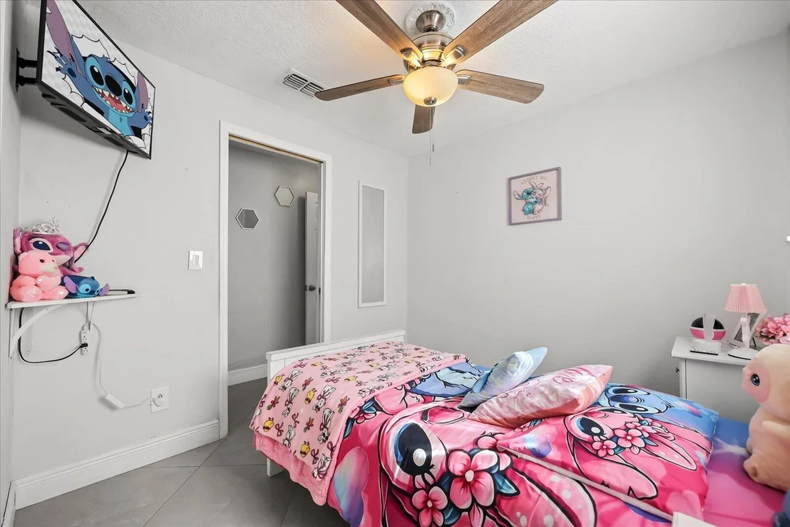 Photo of 4024 Anthony Lane