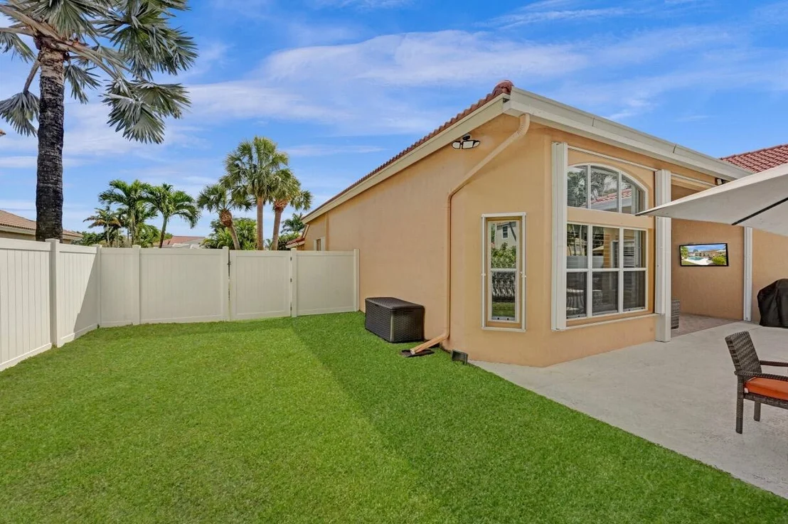 Photo of 6127 Indian Forest Circle