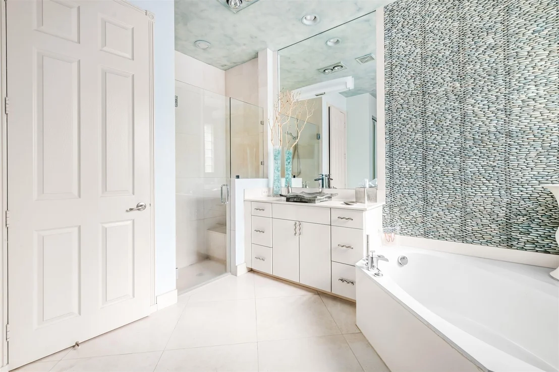 Photo of 9762 Isles Cay Drive