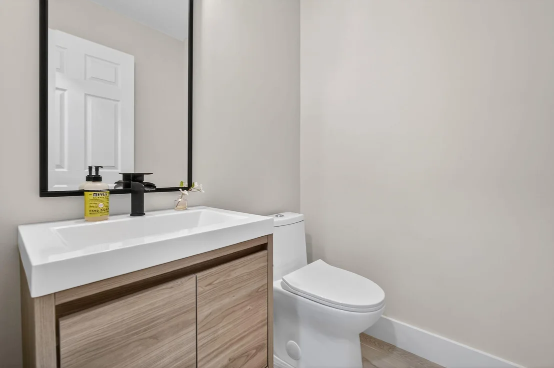 Photo of 10210 Breezeway Place