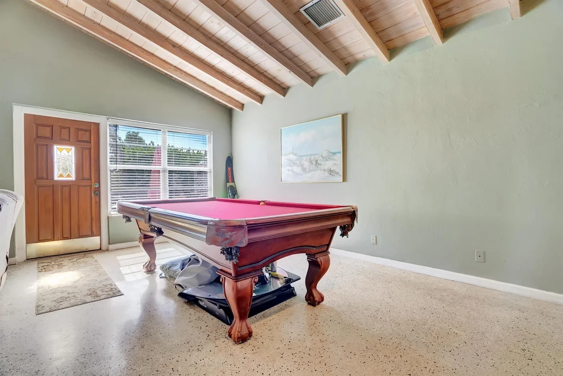 Photo of 6630 Pine Tree Circle