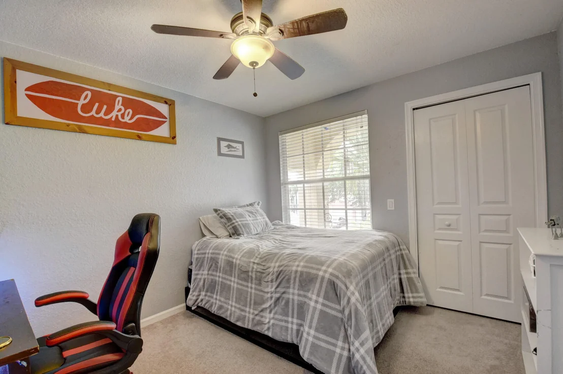 Photo of 5030 Solar Point Drive