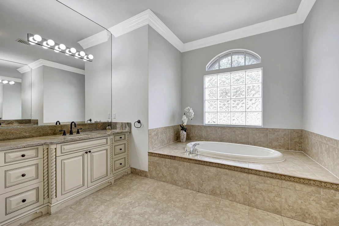 Photo of 9147 Pineville Drive