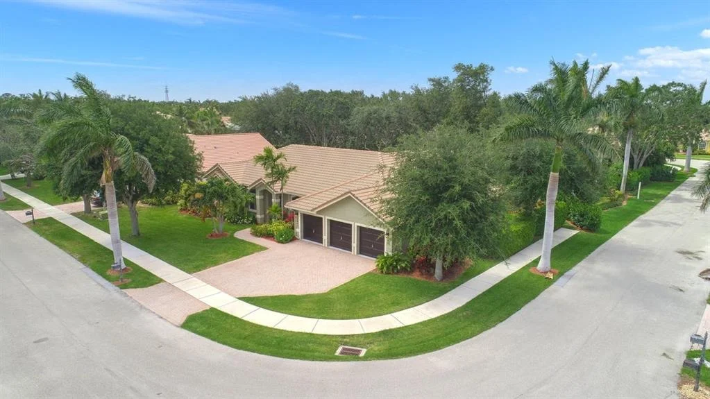 Photo of 4527 S Barwick Ranch Circle