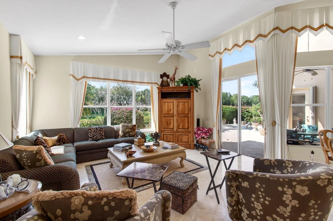 Photo of 6850 Fiji Circle