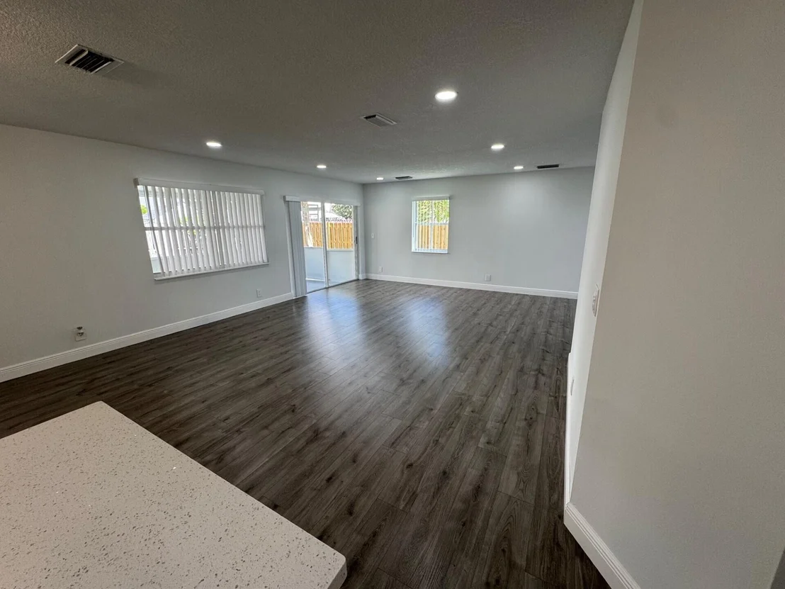 Photo of 6256 Harbor Bend