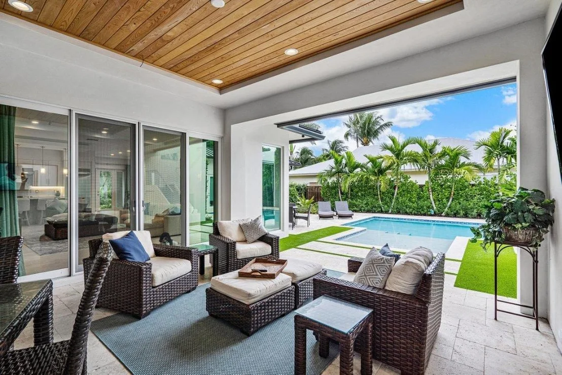 Photo of 217 Gulfstream Boulevard