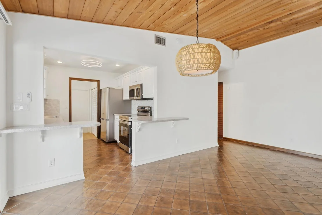 Photo of 405 Xanadu Place