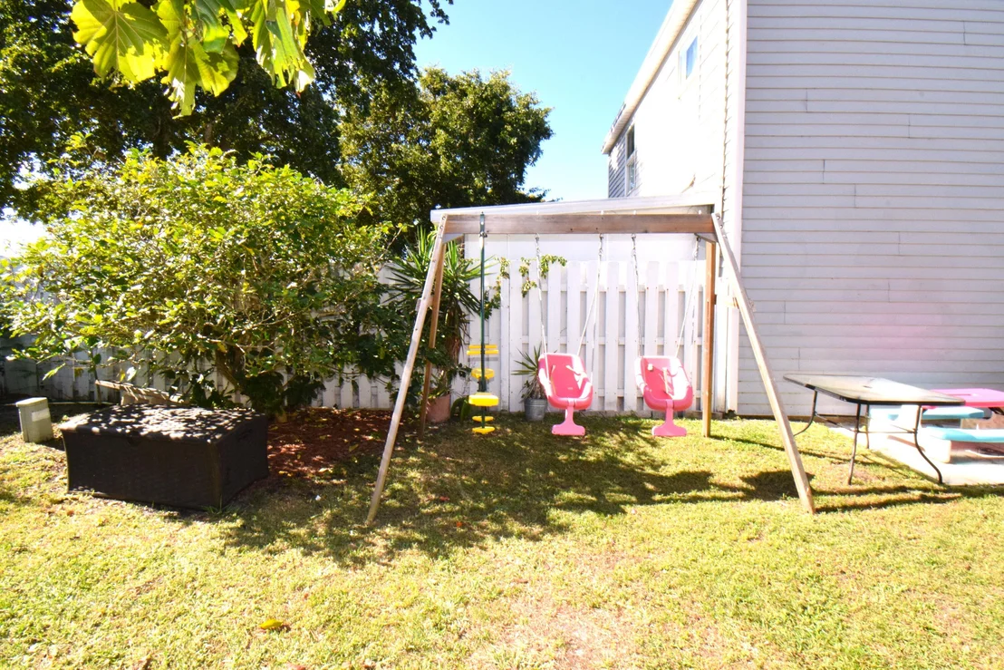 Photo of 4734 Lakeside Circle
