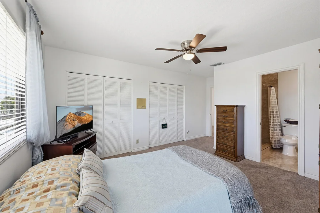 Photo of 370 SE 13th Avenue