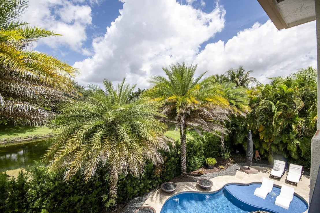 Photo of 3581 Collonade Drive