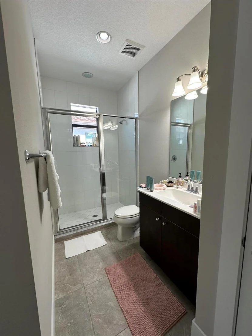 Photo of 4068 Faraday Way