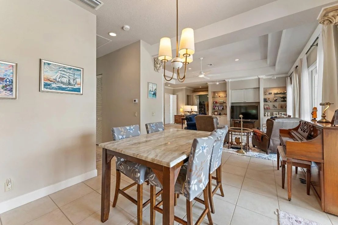 Photo of 18440 SE Lakeside Drive