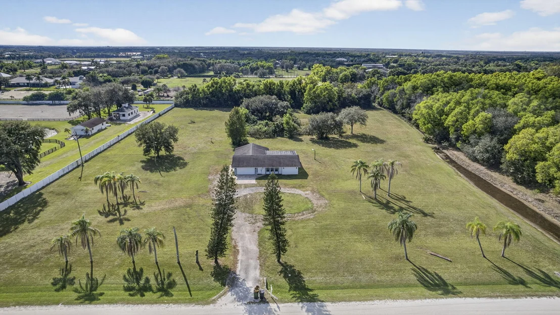 Photo of 16490 Rustic Road