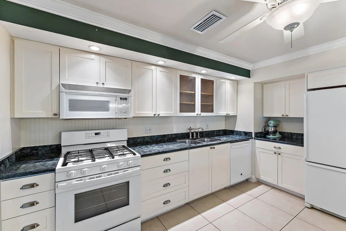 Photo of 528 Captains Road