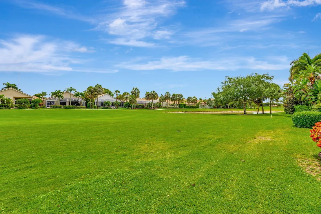 Photo of 4498 Hazleton Lane