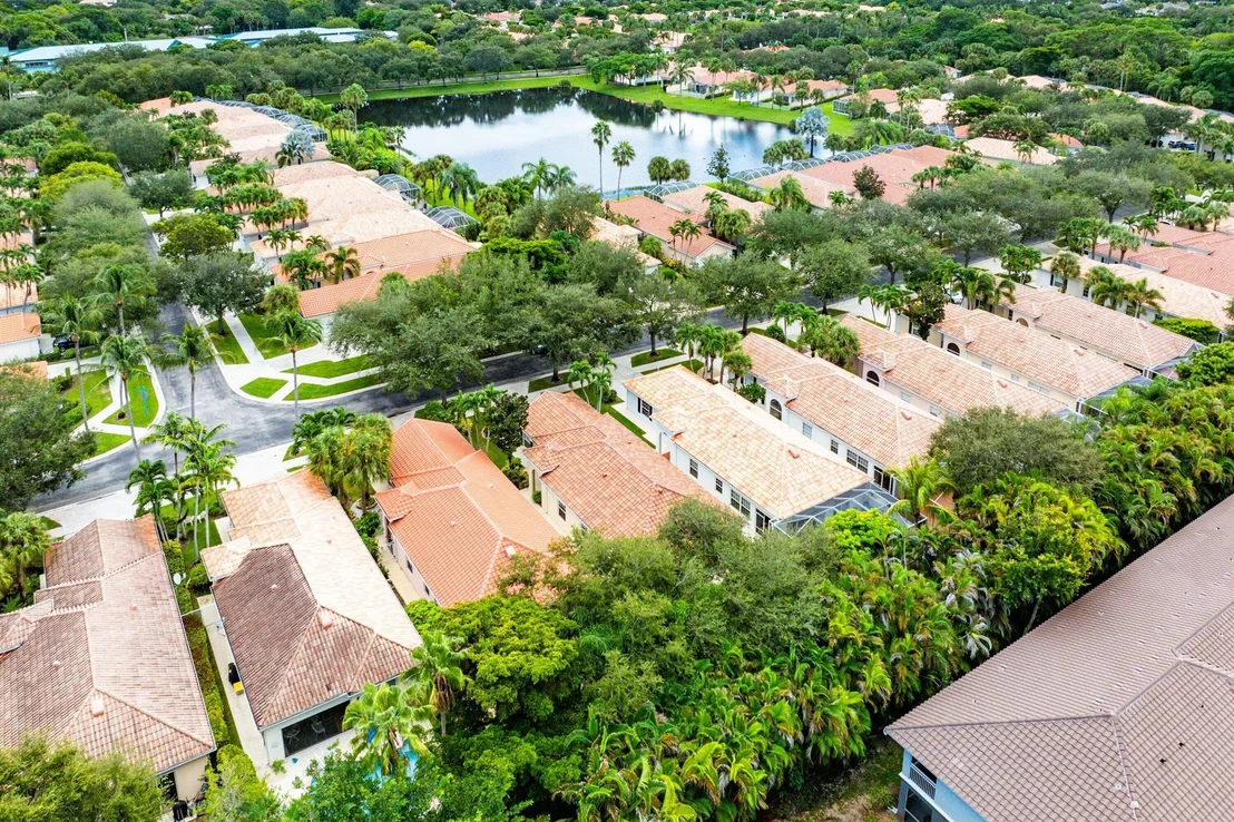 Photo of 2048 Valencia Drive