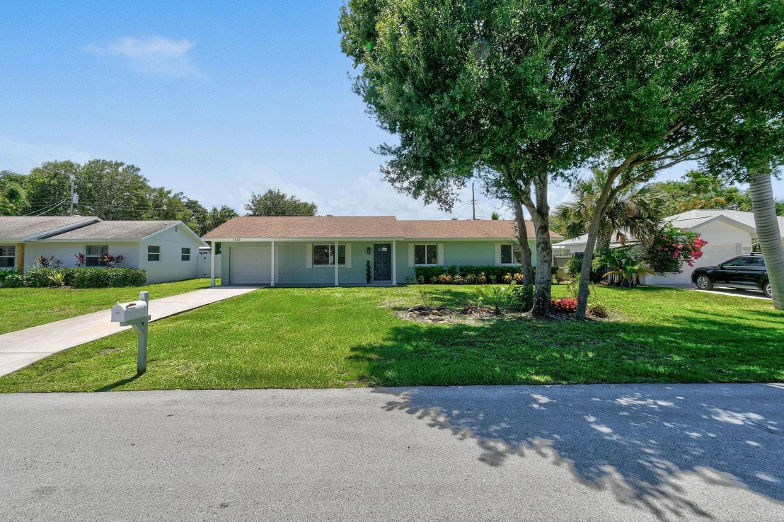 Photo of 1522 Lance Road
