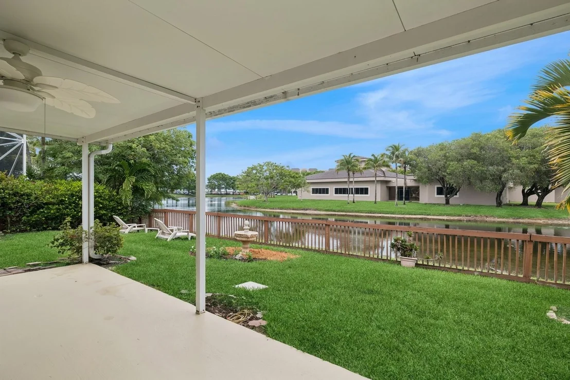 Photo of 64 Gables Boulevard