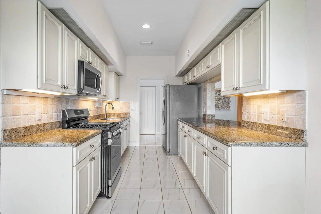 Photo of 3602 Captains Way