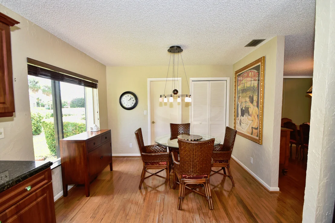 Photo of 4573 White Cedar Lane