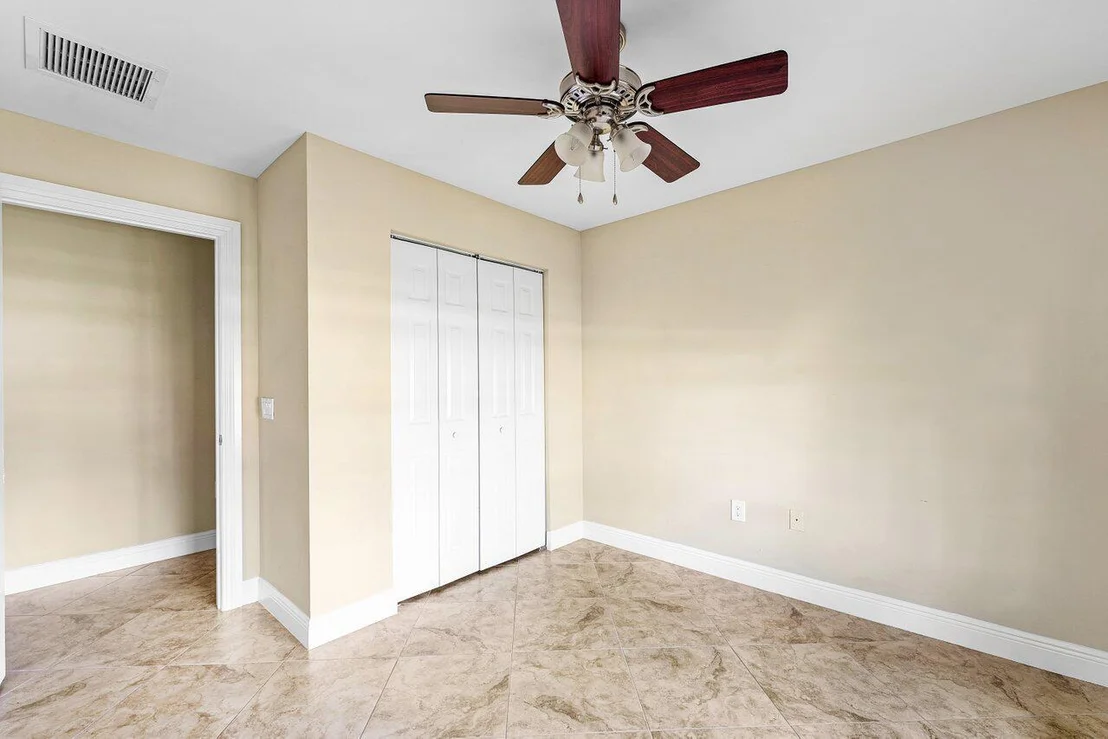 Photo of 4572 White Cedar Lane