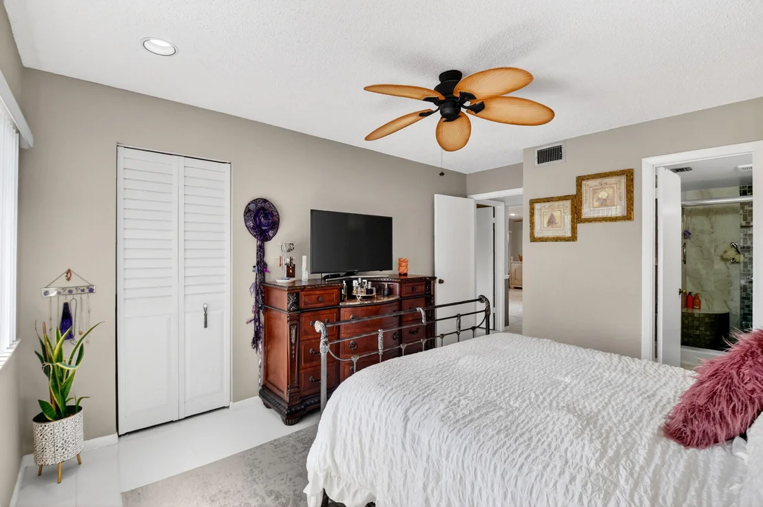 Photo of Unit D2 at 207 Pine Hov Circle