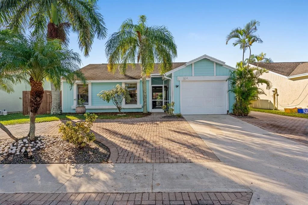 Photo of 104 Greenbriar Drive