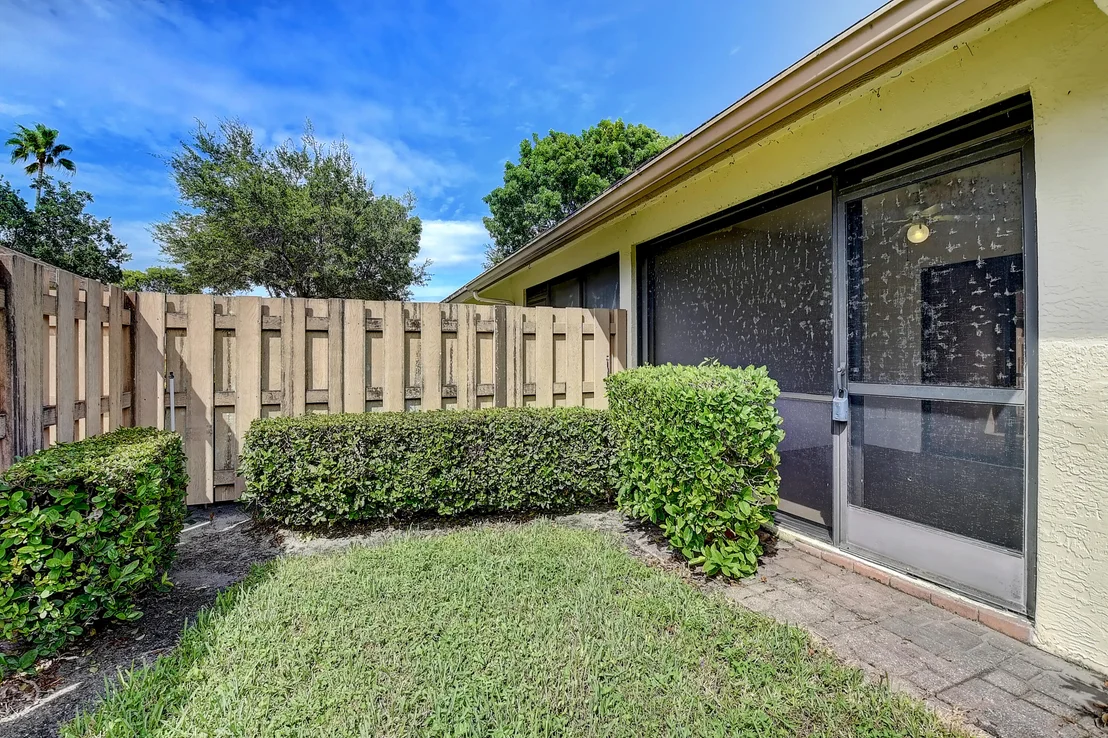 Photo of 8095 Windgate Drive