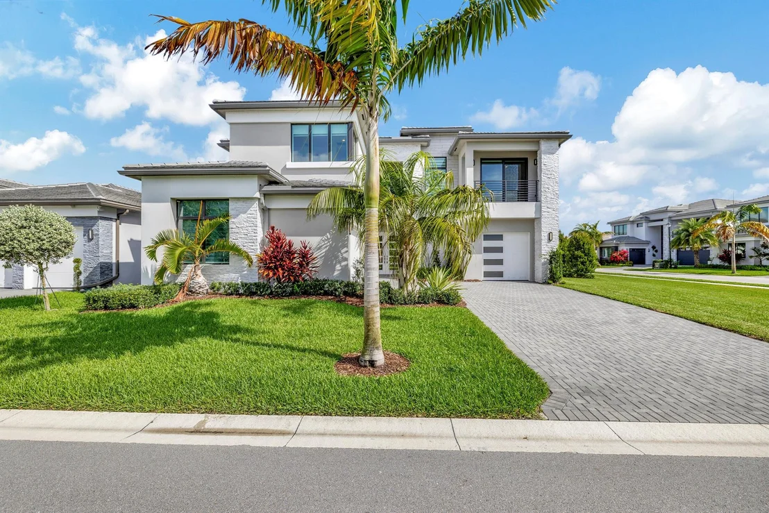 Photo of 8563 Dearborn River Way
