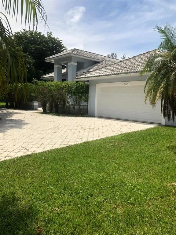 Photo of 4324 Caryota Drive