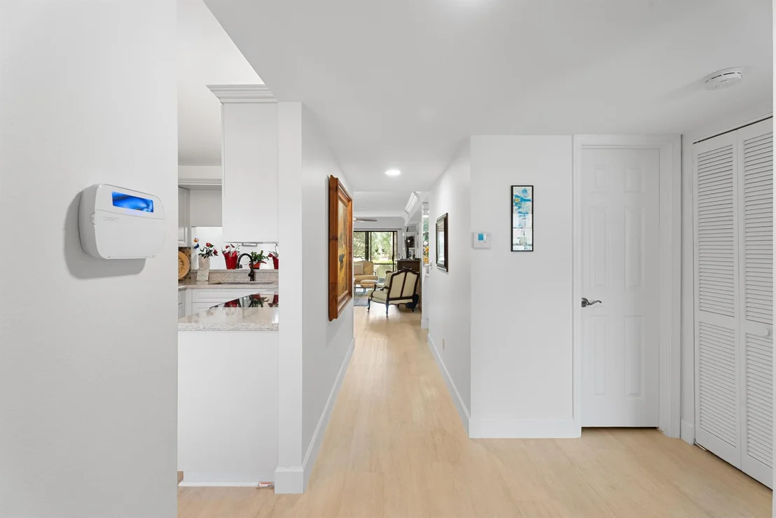 Photo of Unit D at 1101 Keystone Drive