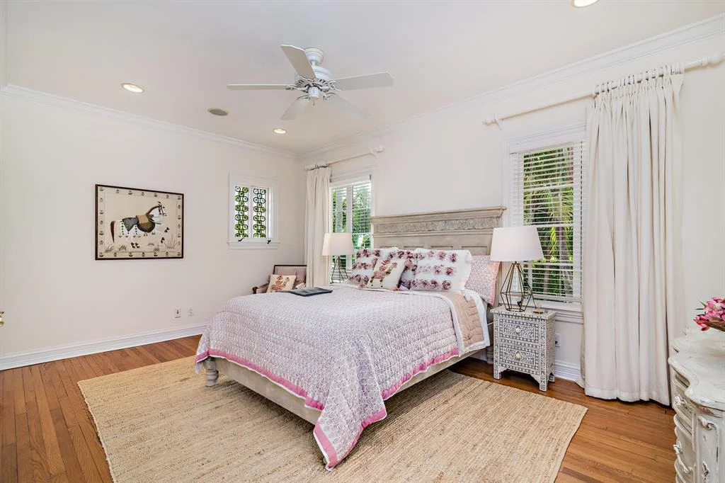 Photo of 235 Dunbar Road