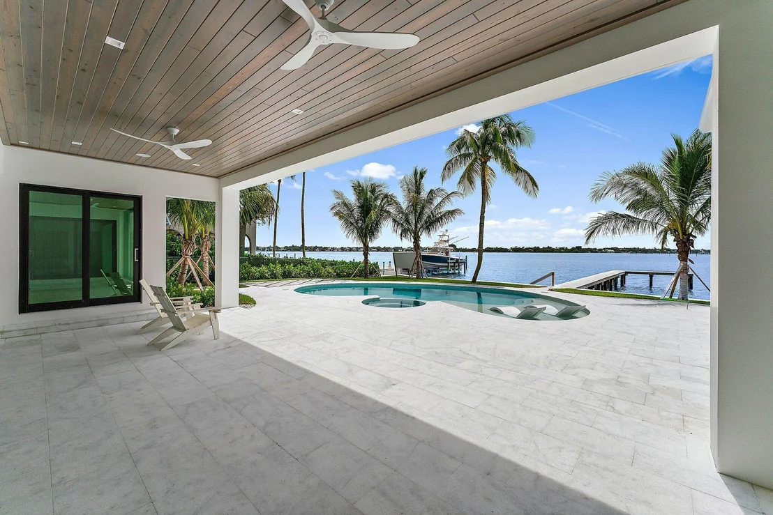 Photo of 21 Bay Harbor Road