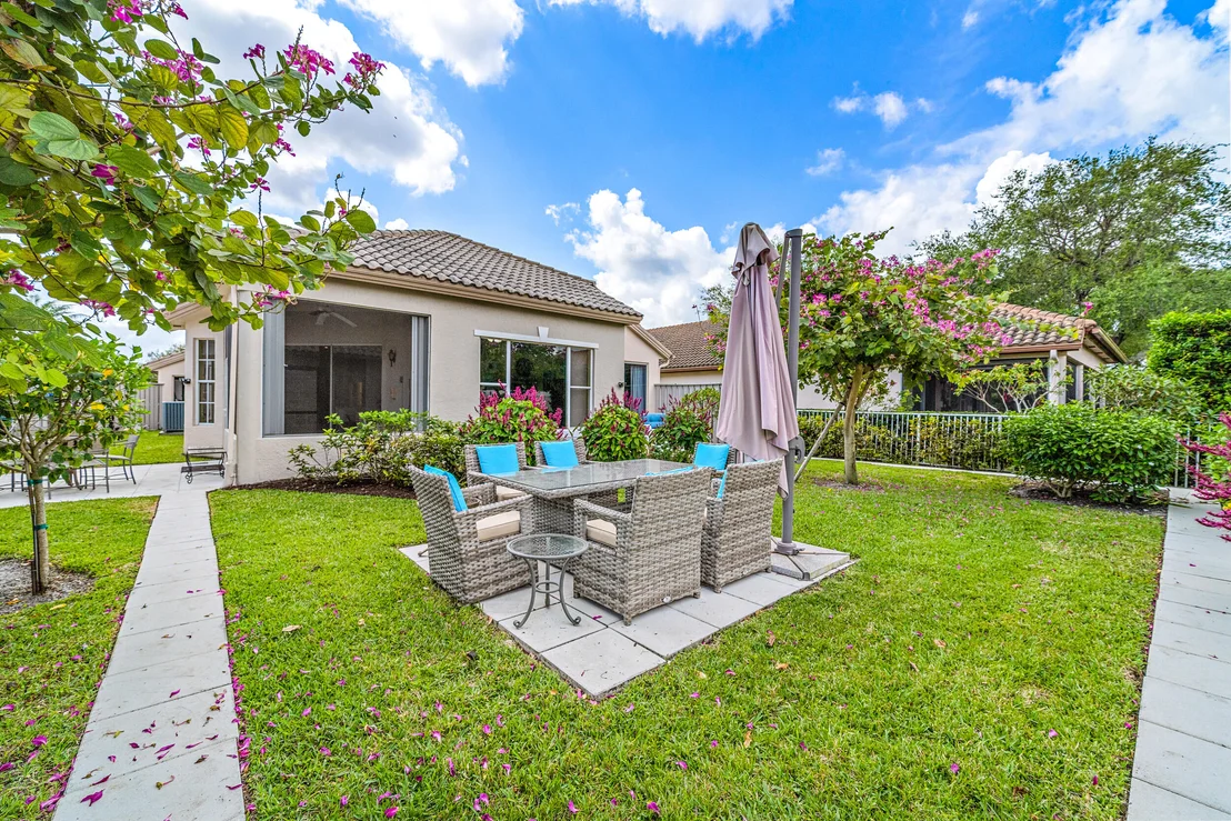 Photo of 942 Augusta Pointe Drive