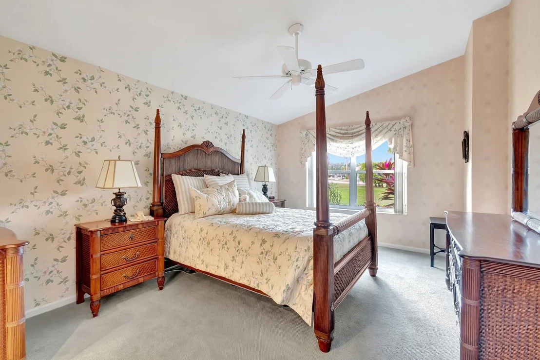 Photo of 5875 Seashell Terrace