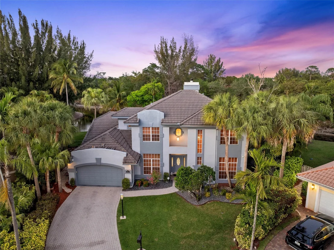 Photo of 6001 NW 68th Manor