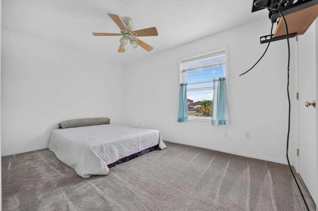 Photo of 2546 SE 27th Street