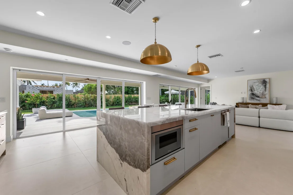 Photo of 229 GOLFVIEW Drive