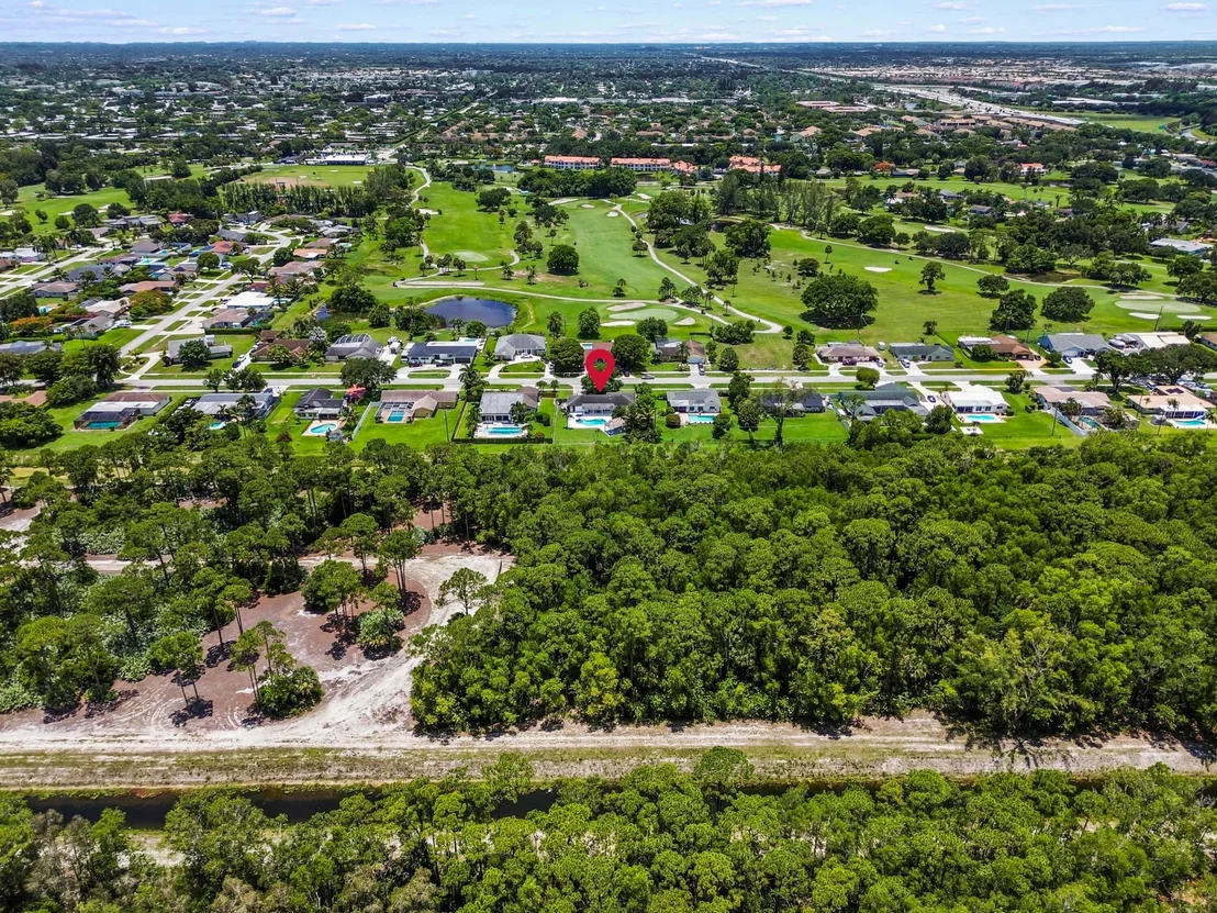 Photo of 7635 Oakmont Drive