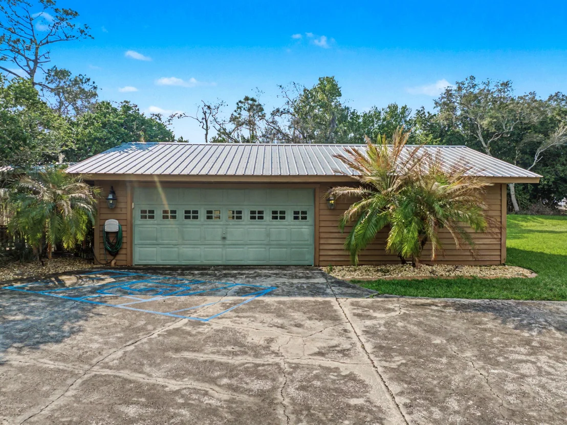 Photo of 665 Moon Ranch Road