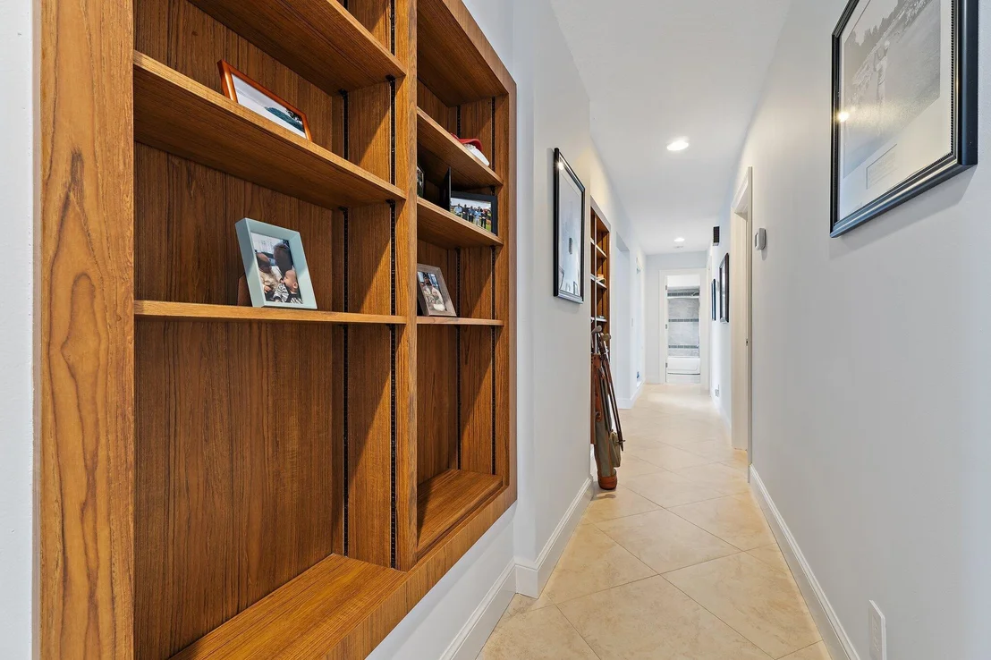 Photo of 348 River Drive