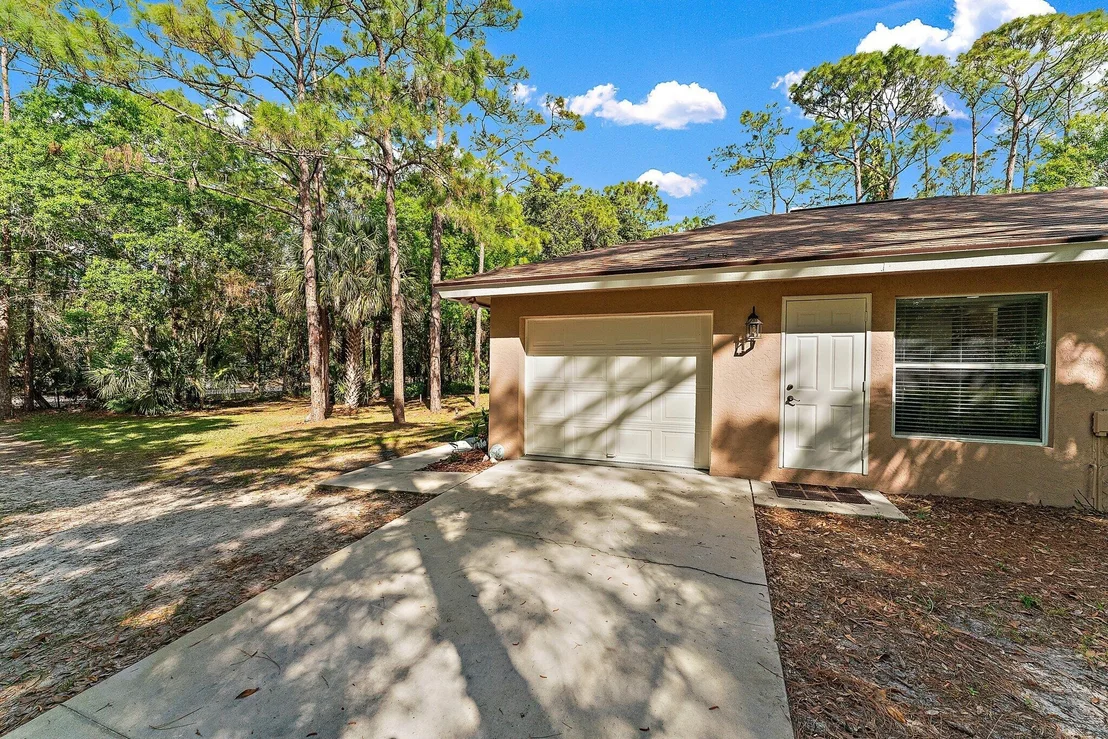 Photo of 18174 127th Drive N