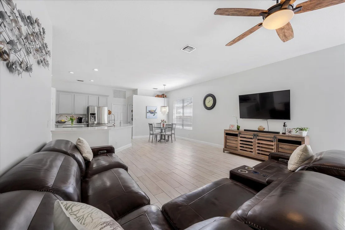 Photo of 938 Marlin Drive