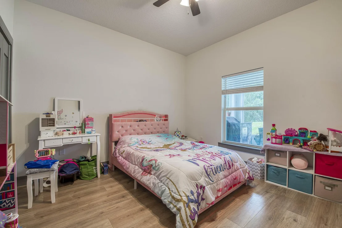 Photo of 11419 NE 3rd Circle