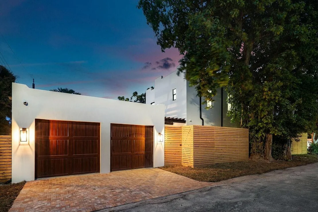 Photo of 338 Cornell Drive