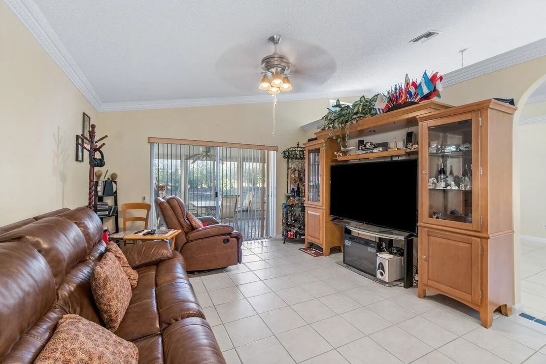 Photo of 3526 Chesapeake Circle
