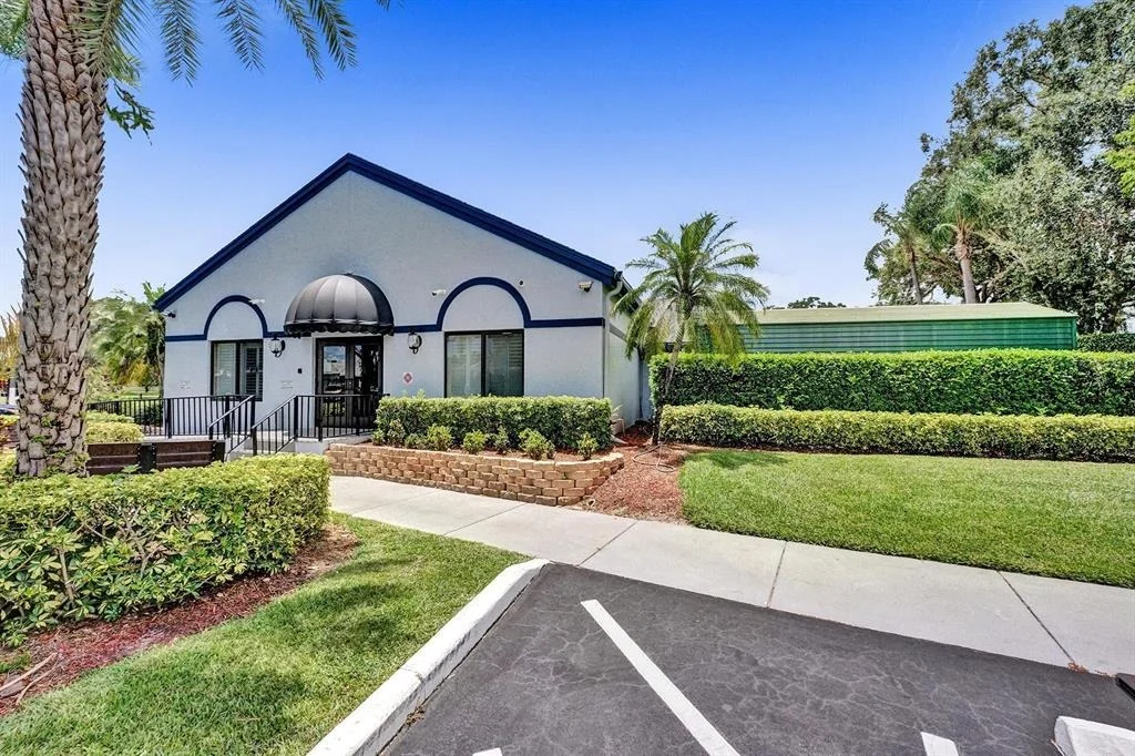 Photo of 31 Bentwater Circle